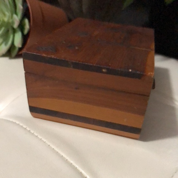 Vintage Wooden Dresser Box-7x2.5 - Picture 7 of 16